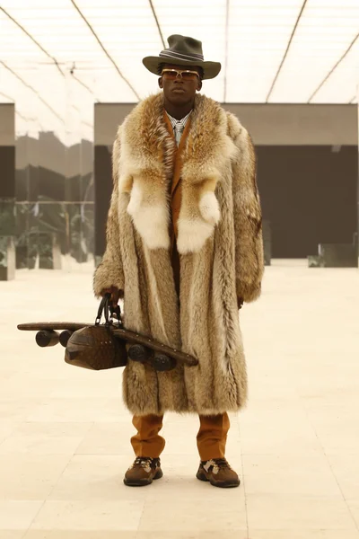 Look 50